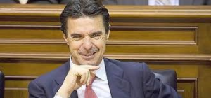José Manuel Soria sigue cobrando del Presupuesto. /Foto: elcorreo.com.