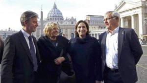 Los nuevos católicos: Pedro Santisteve, Manuela Carmena, Ada Colau y Joan Ribó. 