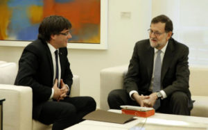 Carles Puigdemont y Mariano Rajoy, en una reunión anterior. /Foto: expansión.com.