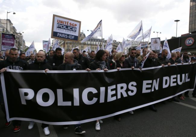 “Marcha de la cólera policial” en París