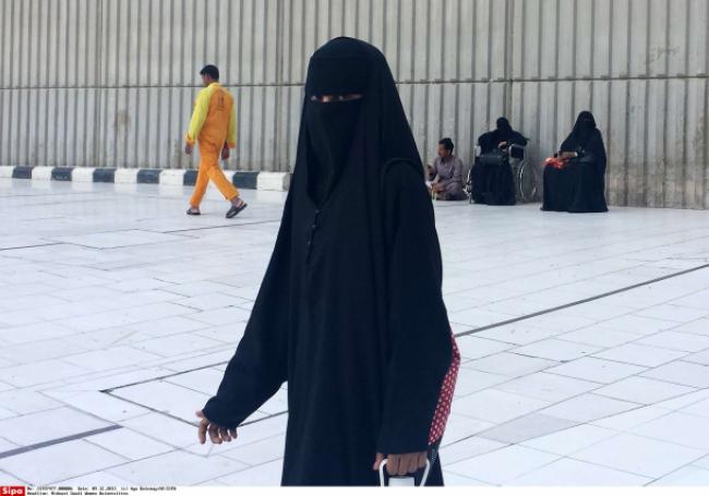 Arabia Saudí: Las mujeres podrán hacer algunas gestiones administrativas sin autorización del tutor