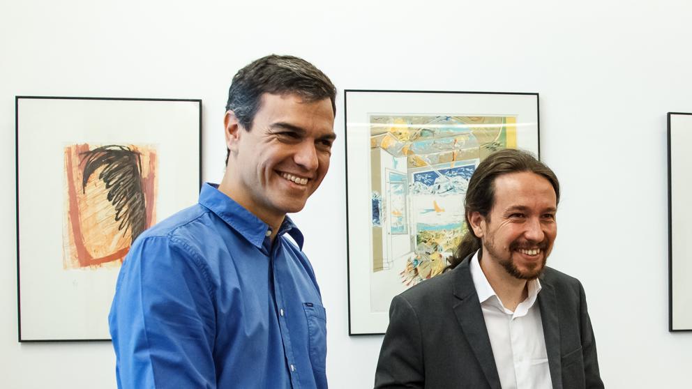 Pedro Sánchez avanza con Pablo Iglesias contra Mariano Rajoy