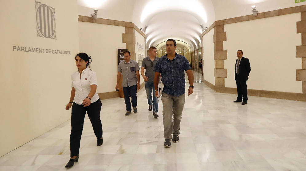 Golpe de efecto: La Guardia Civil entra en el Parlament y el Palau de la Generalitat