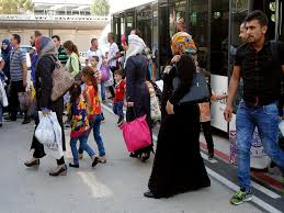 2.431 «refugiados» sirios, que viven a costa del contribuyente, deben volver: Siria e Irak, liberados