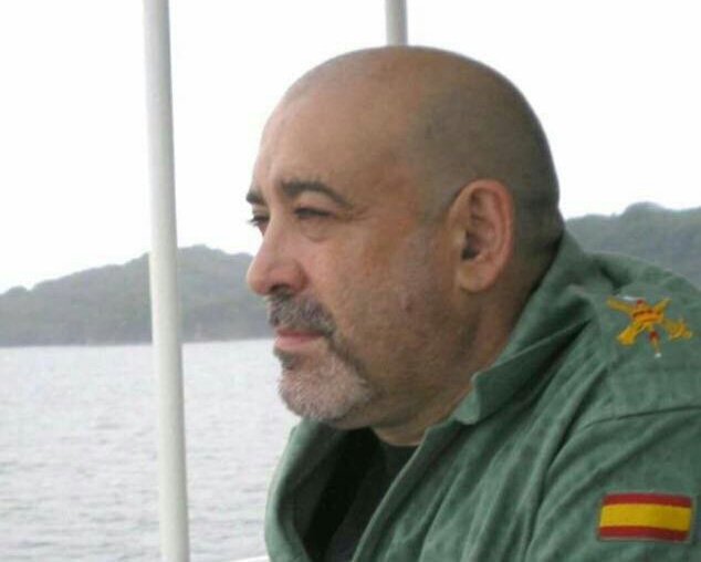 En España se mata por llevar la bandera de España
