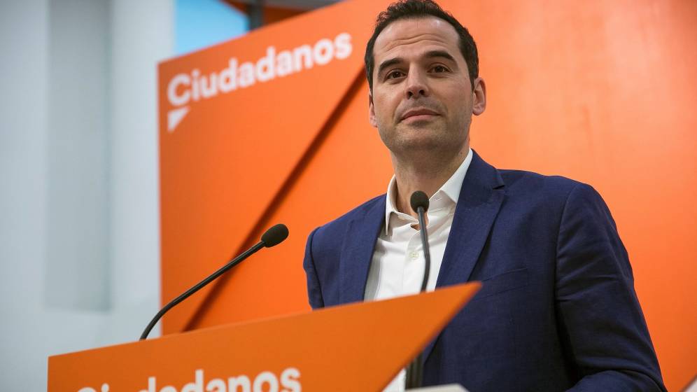 Ignacio Aguado abre la caja de Pandora de la financiación de Ciudadanos con una querella contra Enrique de Diego