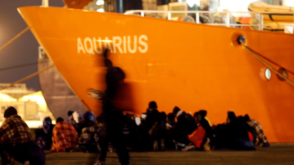 El Aquarius podría navegar bajo bandera del Vaticano