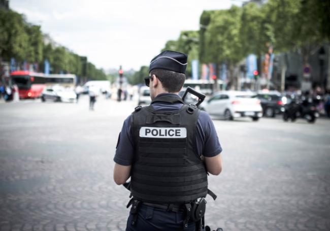 La Francia de la diversidad: Inmigrantes alcoholizados siembran el terror en Calais
