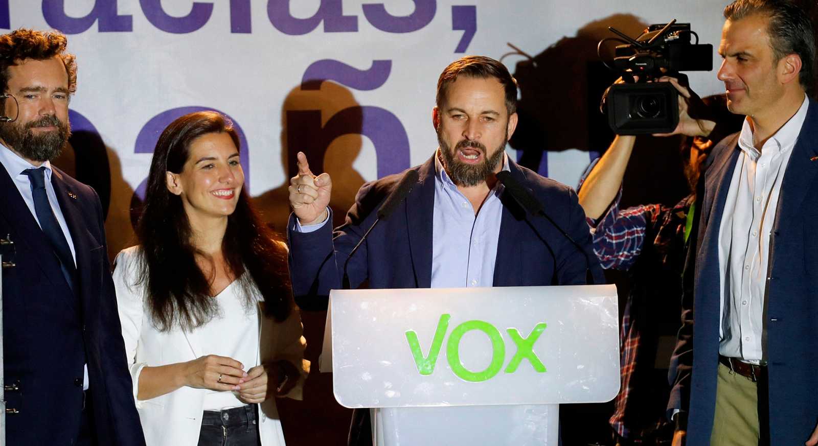 Vox arrasa en Internet y se convierte en el partido más buscado por los españoles