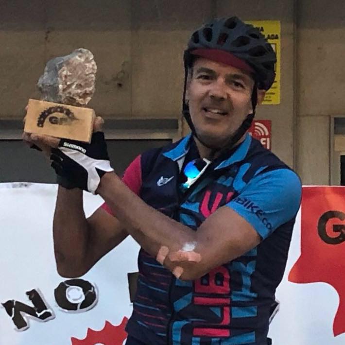 Miguel Picher, el candidato de los ciclistas: «Es triste que Elche no sea un referente en ciclismo por la falta de ayuda municipal»