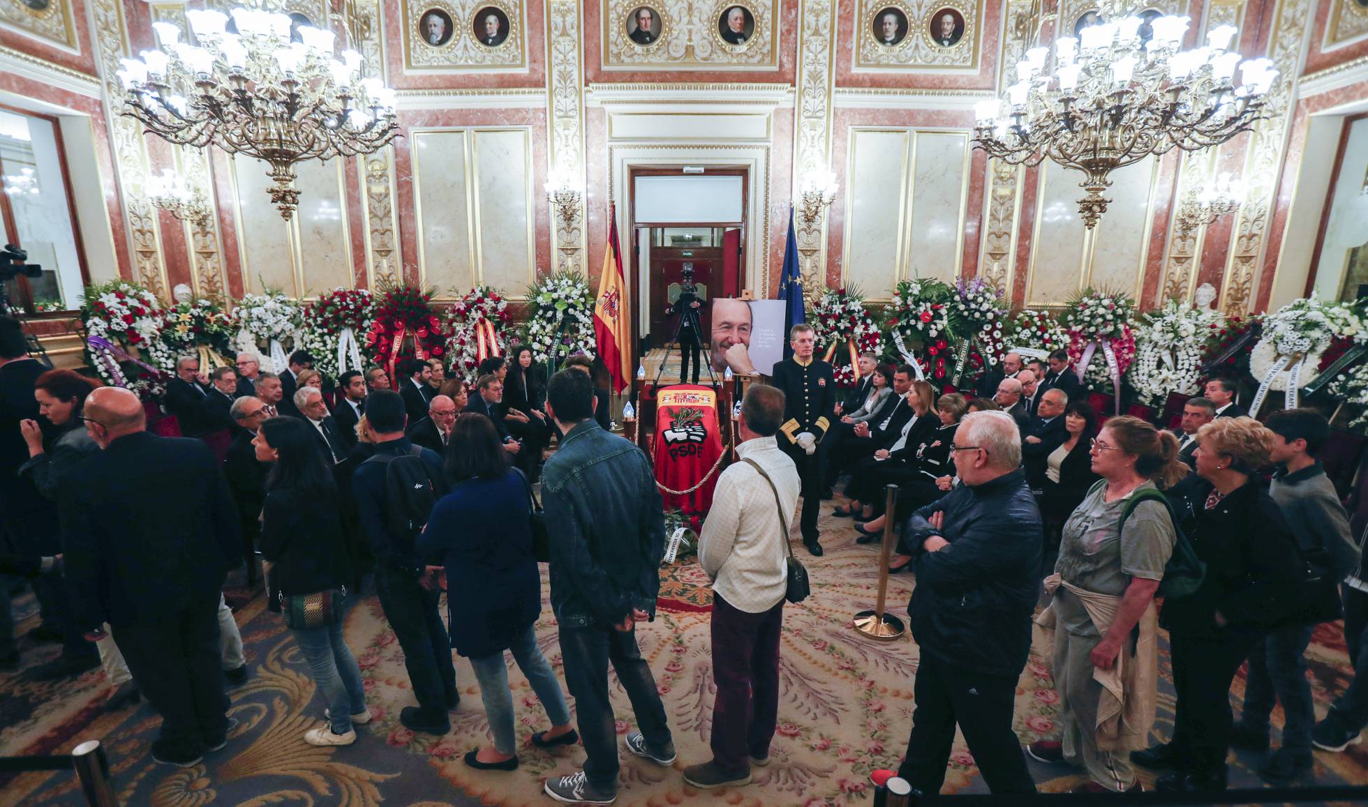 Alfredo Pérez Rubalcaba, un hombre de partido