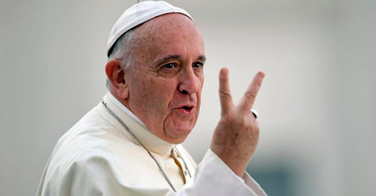 Patricio Shaw: «Los últimos ocupantes de la sede papal han enseñado lo opuesto al catolicismo»