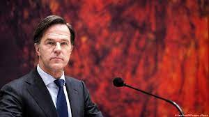 Cae el gobierno del asqueroso globalista Mark Rutte