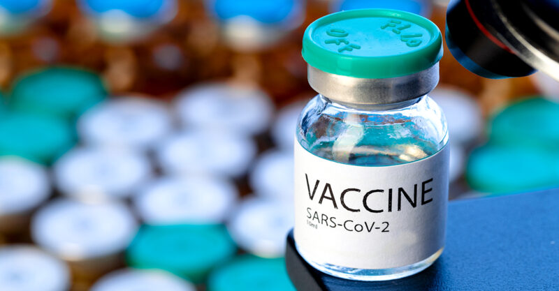 Timo vacunarse representa un aumento del 43% del riesgo de sufrir un evento grave