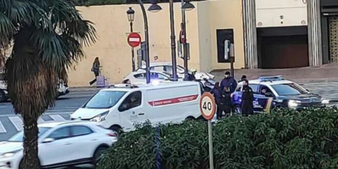 REPENTINITIS: Un hombre se desploma en Valencia mientras pasaba por un paso de cebra