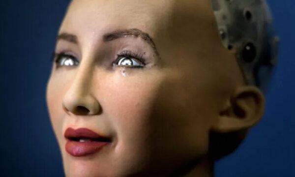 Carta del Editor: La humanidad en peligo de extinción por los robots psicópatas