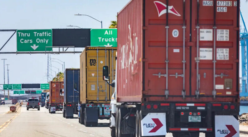 Camioneros californianos demandan al estado por su norma de emisiones cero, «tremendamente irreal»