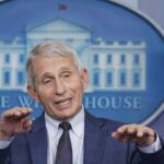 Fauci se queda sin escolta del Estado porque gana mucho dinero y se la puede pagar